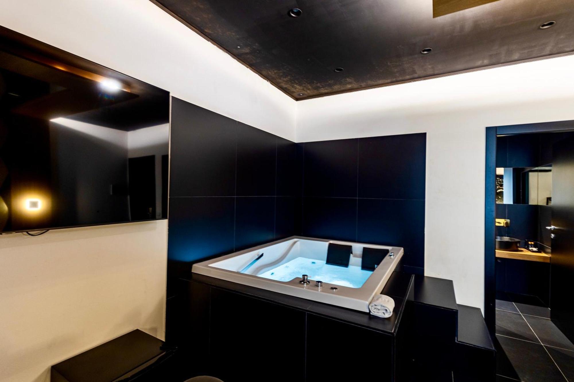 Maximum Hub Suite&Spa Palermo Kültér fotó