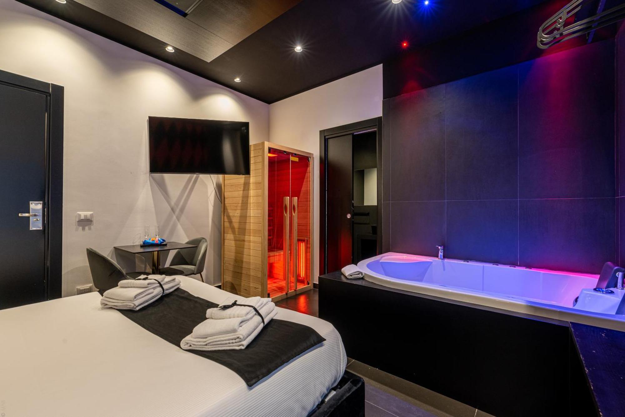 Maximum Hub Suite&Spa Palermo Kültér fotó
