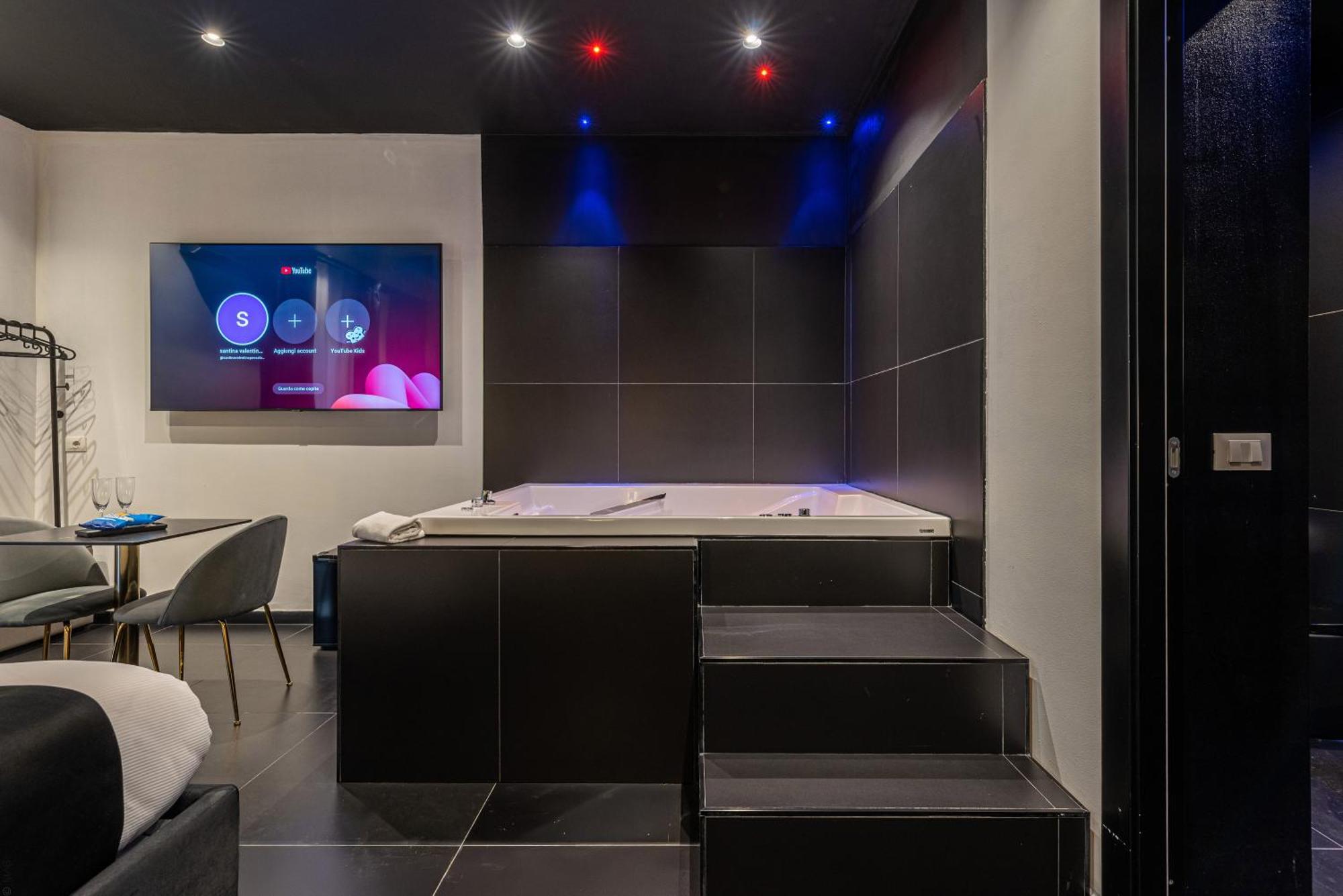 Maximum Hub Suite&Spa Palermo Kültér fotó