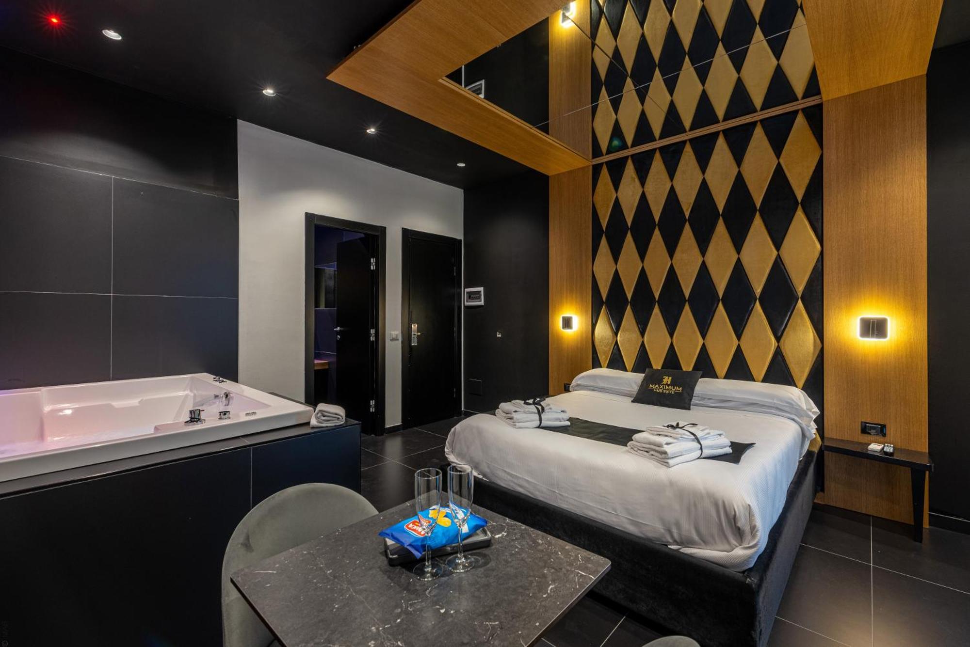 Maximum Hub Suite&Spa Palermo Kültér fotó